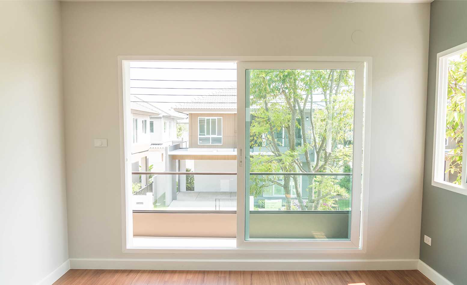 新店鋁門窗,華信鋁門窗施工鋁門窗案例